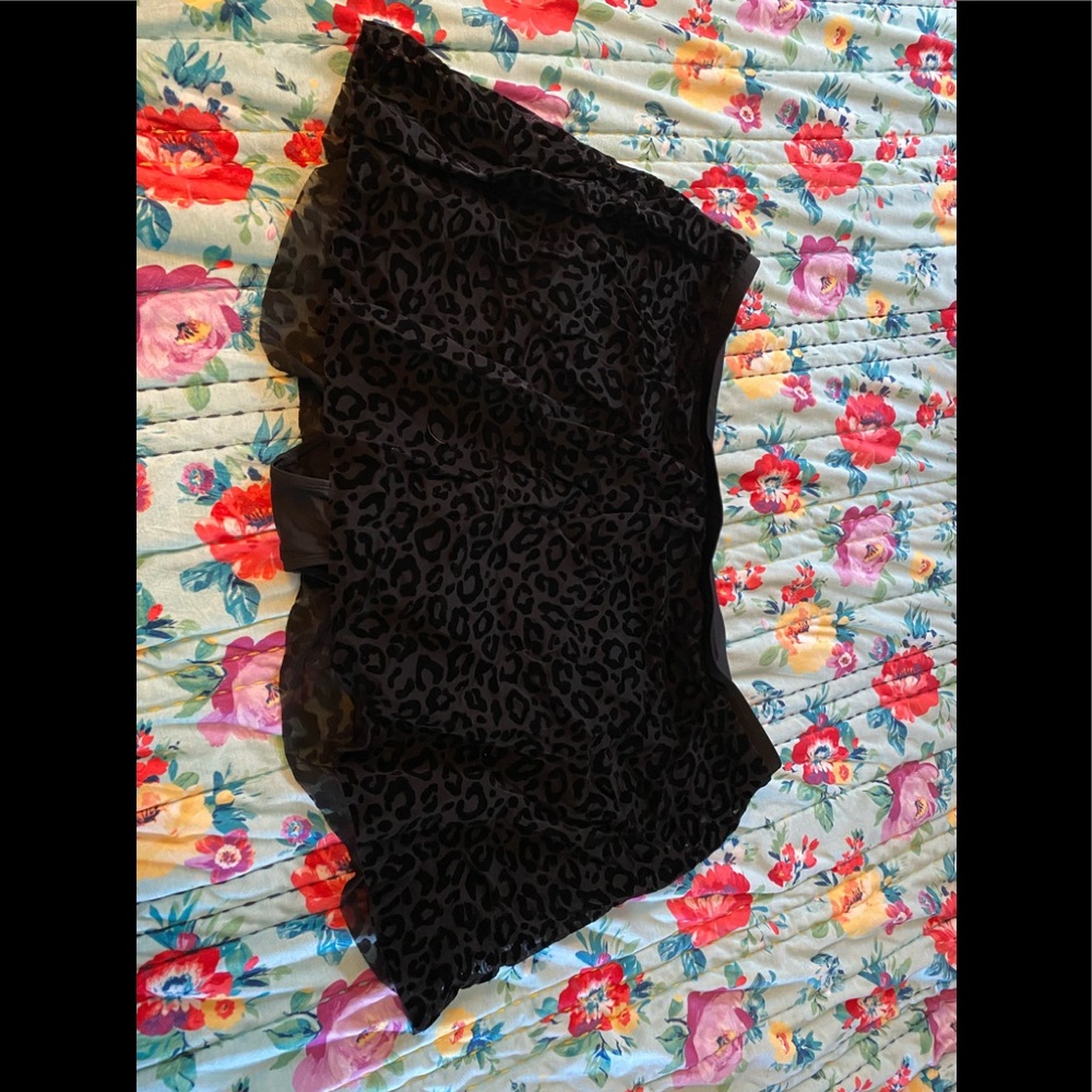 Black swim bottom